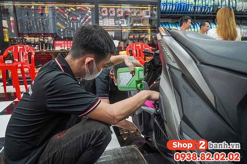 Bảng so sánh các loại nhớt cho xe tay ga