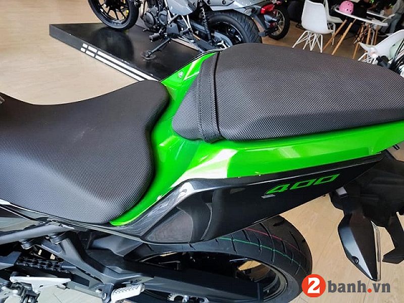 Kawasaki Ninja 400 ABS 2024 - động cơ mạnh mẽ