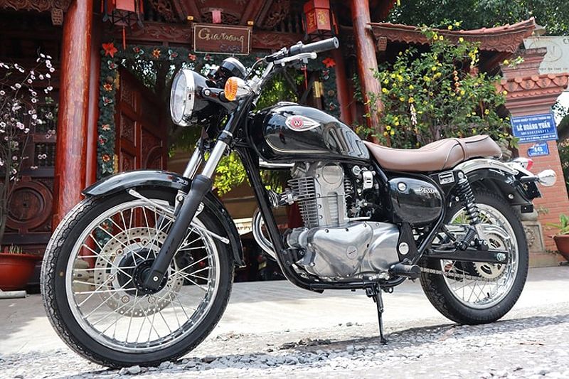 Kawasaki W250 SE 2019 tại Thưởng Motor Hà Nội