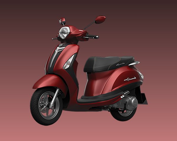 Mẫu Yamaha Grande màu nâu đỏ