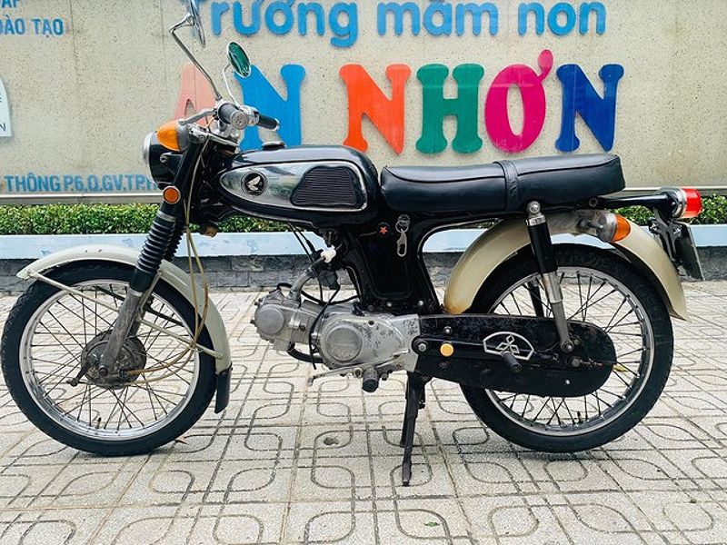 Ngắm cặp Honda 67 biển tứ quý giá gần 800 triệu đồng - Ảnh 2