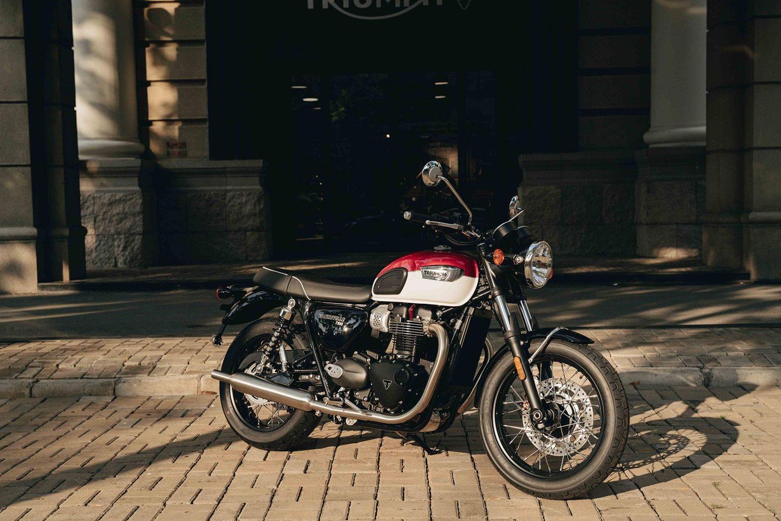 Thiết kế cổ điển của Triumph T100