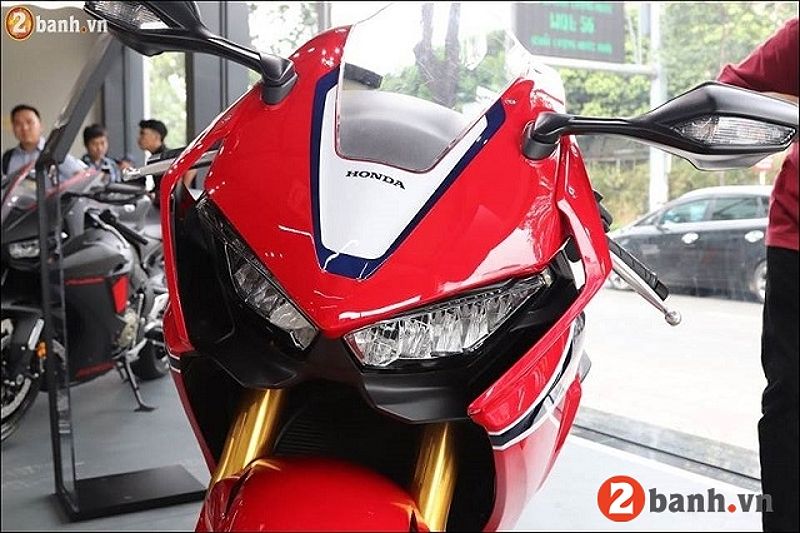 Thiết kế thể thao của Honda CBR1000RR 2018