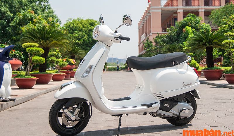 Vespa LX 125 giá bao nhiêu? Cập nhật giá Vespa mới nhất 2023