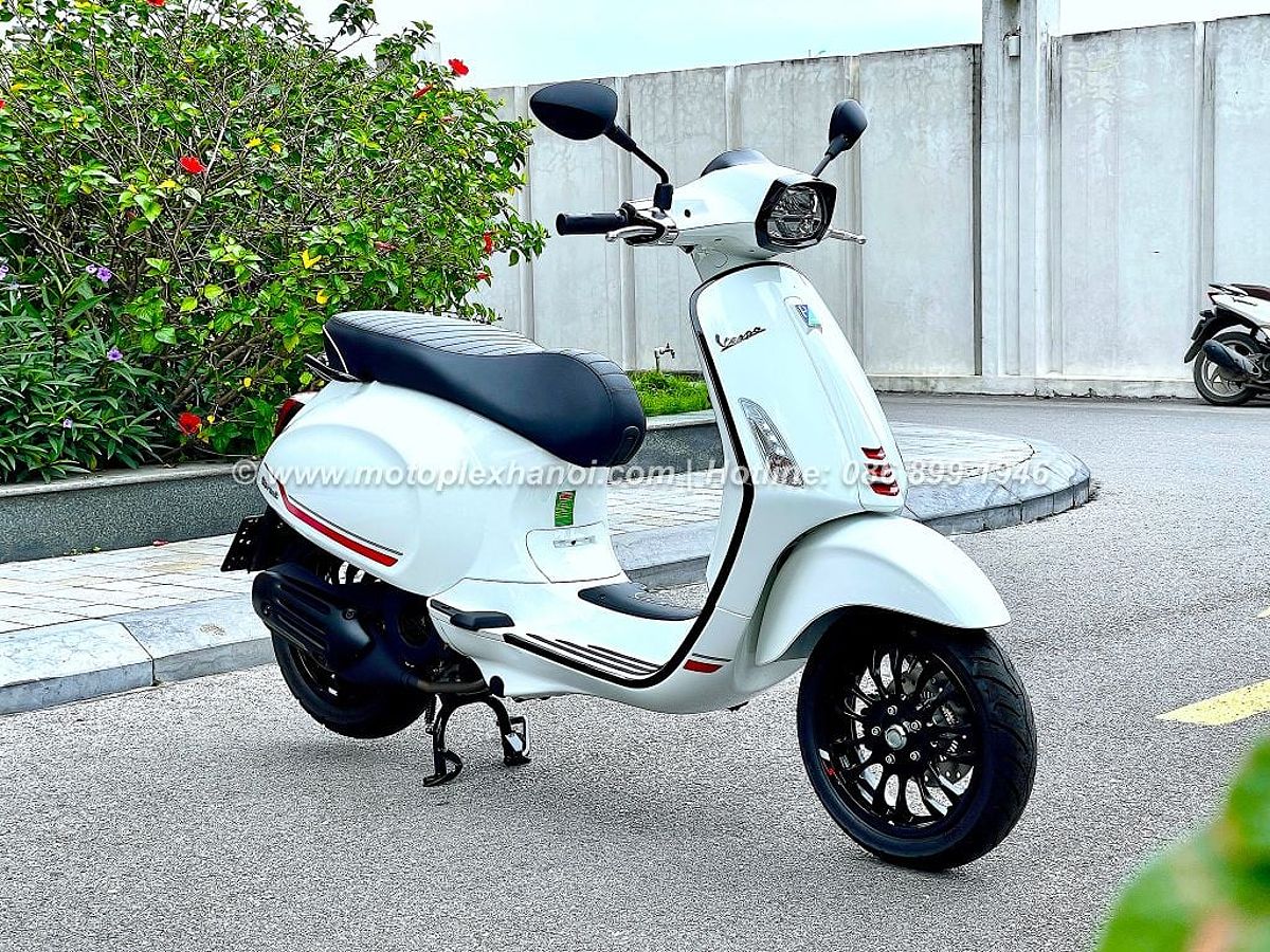 Vespa Sprint S 125 màu Trắng - White Innocenza