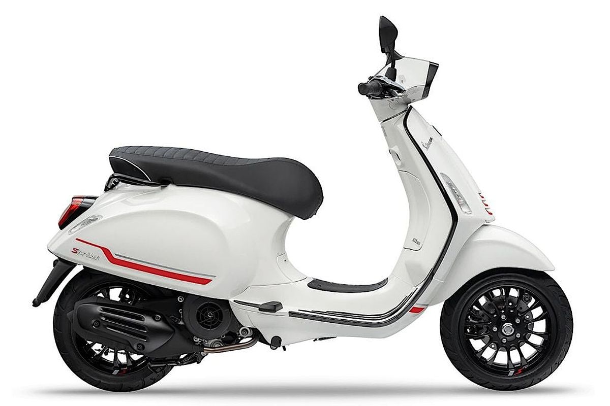 Vespa Sprint S 125 phiên bản 2024 hoàn toàn mới màu Trắng - White Innocenza